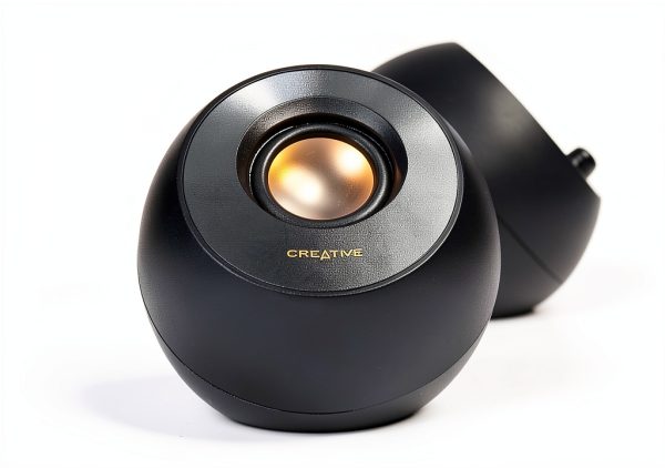 Creative Pebble V2 USB-C Computer Speaker-4